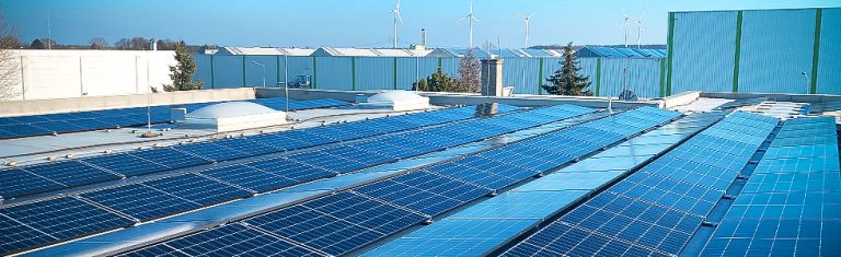 99,9 kWp Gewerbe Flachdach-Anlage