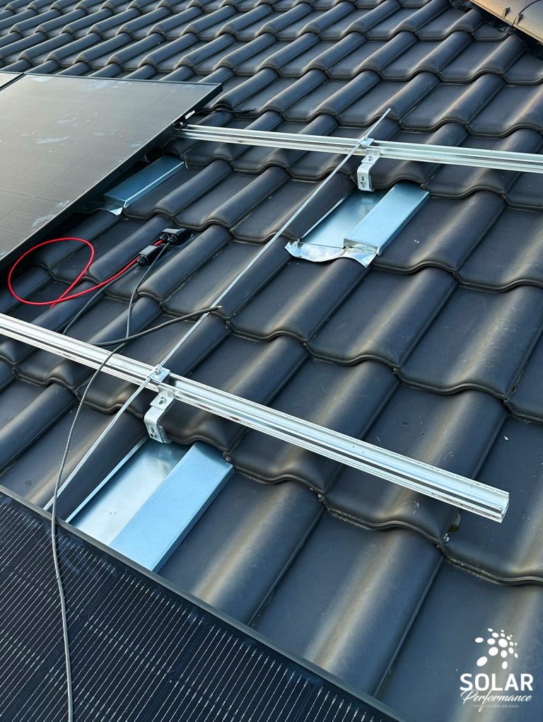 Ziegeldach mit Metall-Ersatz-Ziegel von Marzari