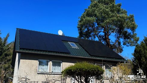 Fullblack auf Tonziegel