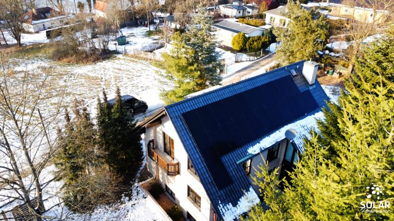 Fullblack auf Tonziegel